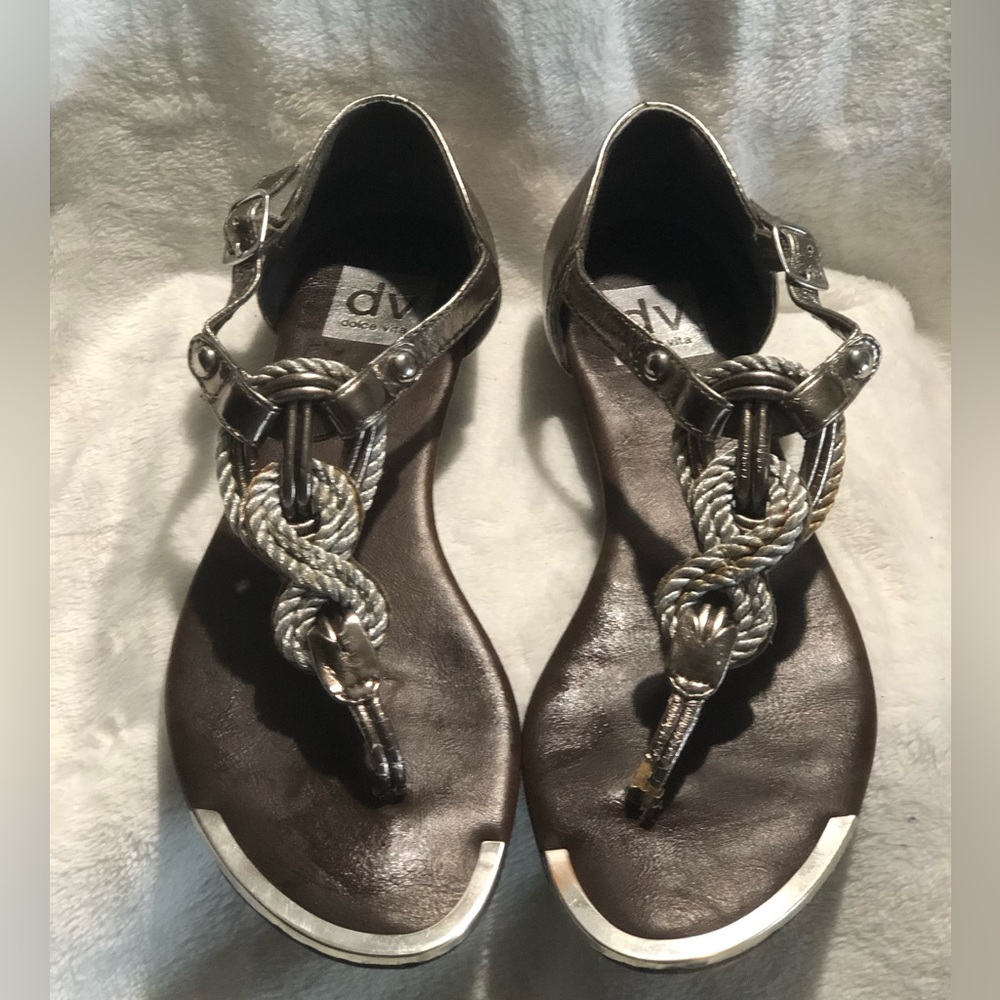Dolce Vita DV Sandals. Silver. Size 7.5.